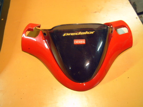 Derbi Predator,  mittarin etukate, punainen + pleksi