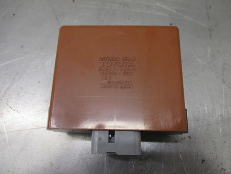 antennin rele - Toyota Supra ( 3.0 ) ´93 antennin rele - Toyota Supra ( 3.0 ) ´93