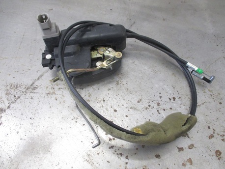 oven lukkolaite, vasen - Toyota Supra ( 3.0 ) ´93