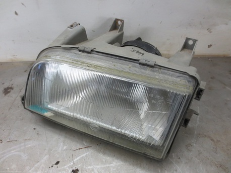 etuvalo vasen - Volvo 440 ´89-96