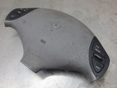 airbag rattiin + katkaisijat - Chrysler Voyager ( 2.5 D ) ´1997 airbag rattiin + katkaisijat - Chrysler Voyager ( 2.5 D ) ´1997