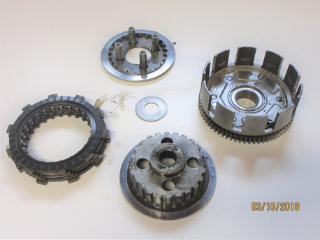 kytkimen osia - Honda VT 500 Shadow ´85 kytkimen osia - Honda VT 500 Shadow ´85