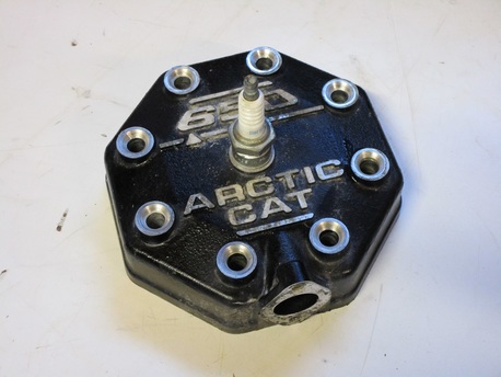 sylinterin kansi - Arctic Cat Wildcat 650 ´90