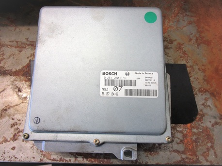 ruiskutuksen ohjausyksikkö - Citroen Xantia ( 261200673 )