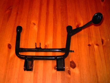 keskiseisontatuki, Yiying MTX-5