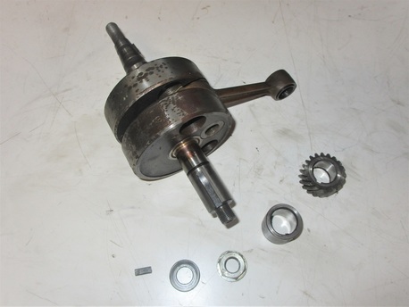 kampiakseli - Yamaha RS125 kampiakseli - Yamaha RS125