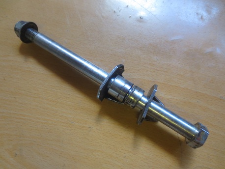 generic trigger - takapyörän aksila+hilut generic trigger - takapyörän aksila+hilut