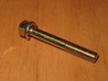 ohjaustangon pidikkeen pultti - Goes 450X